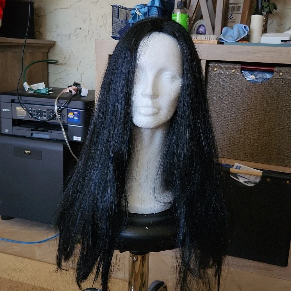 Black wig 24 in long